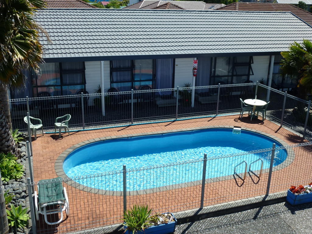 Mana-Nui Motel Whitianga Exterior photo